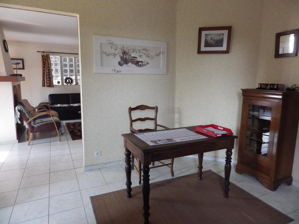 Gite 32 Rue Du Huit Mai Freneuse  Eksteriør billede